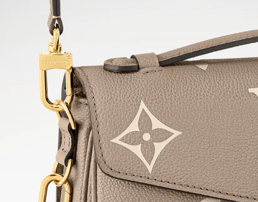 Louis vuitton Pochette Métis East West