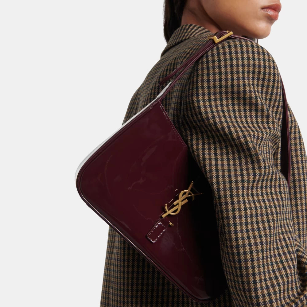 Saint Laurent Le 5 à 7 Shoulder Bag