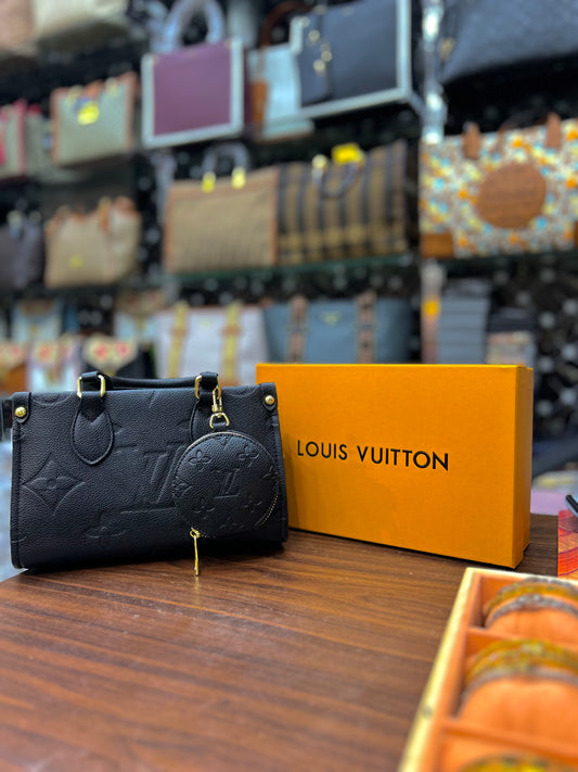 Louis Vuitton Lv On The Go East West