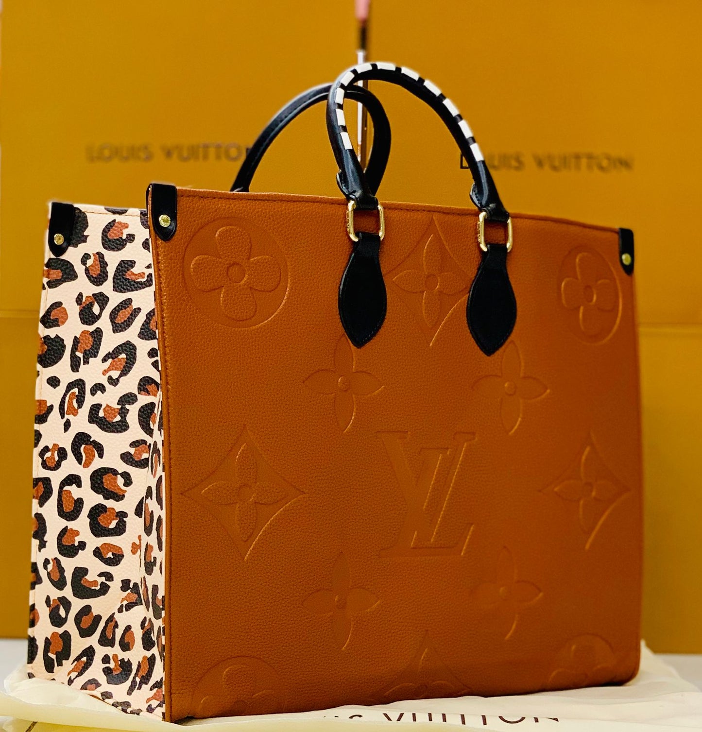 Louis Vuitton On The Go(Large)