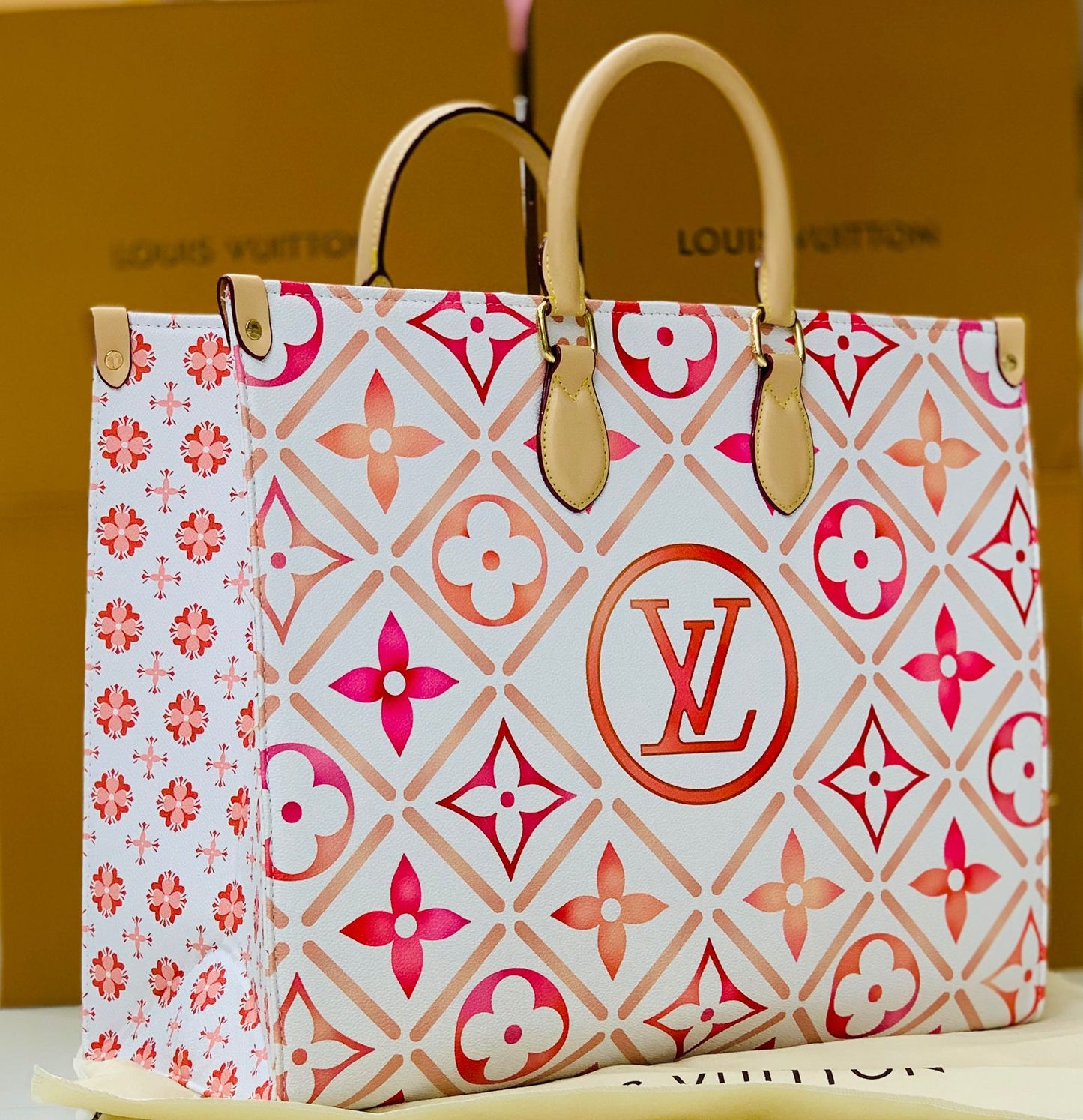 Louis Vuitton On The Go(Large)