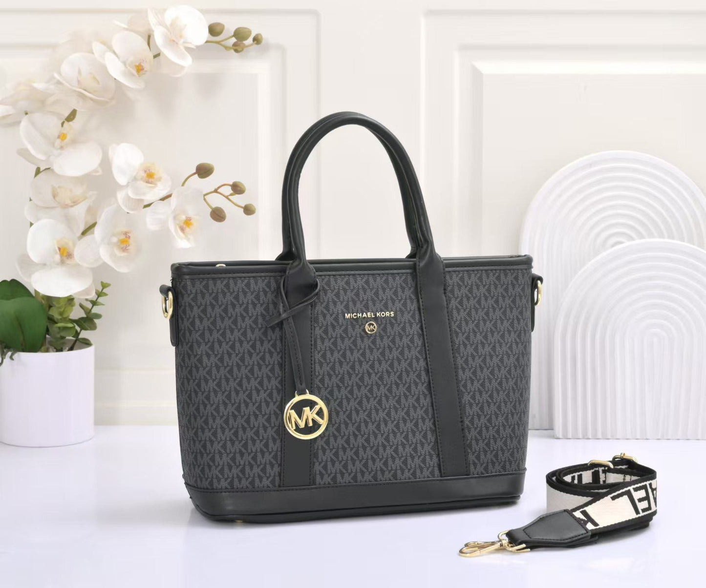 Michael Kors Hand Bag(With Long Belt)