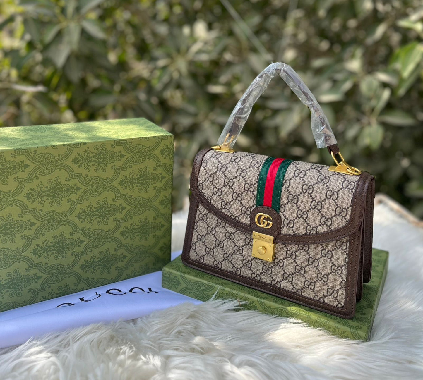 Gucci Crossbody bag