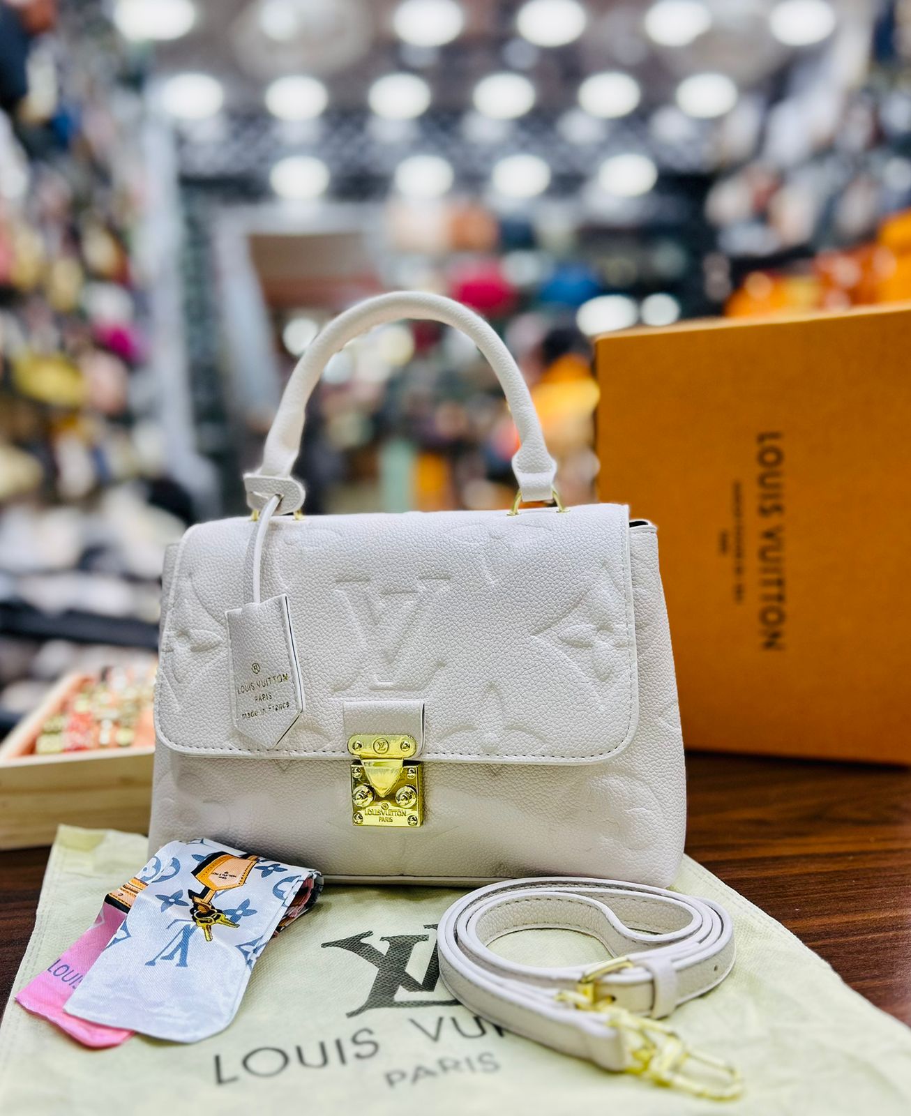 Lv Handbag With Long Belt(White)