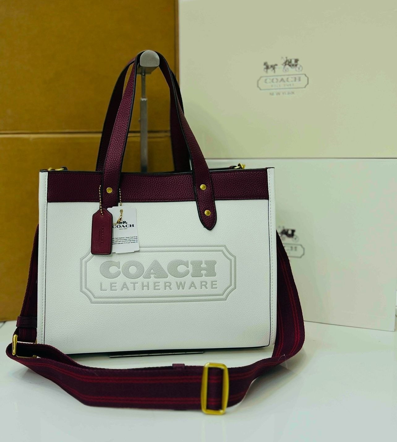 Field Tote 22 In Colorblock With Coach Badge