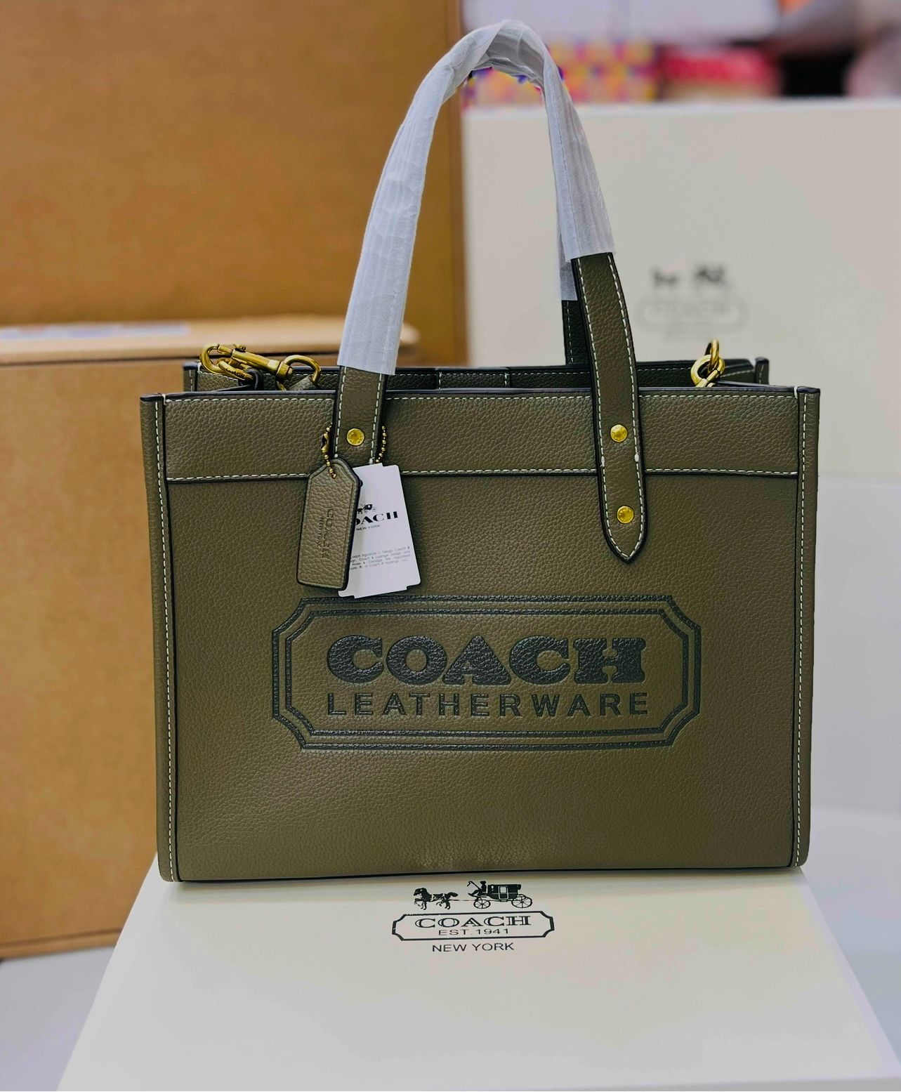 Field Tote 22 In Colorblock With Coach Badge